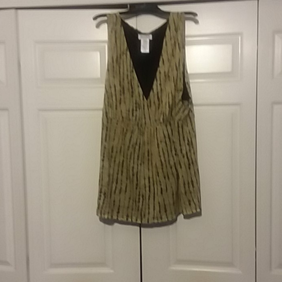 Sold on different site - Picture 1 of 2